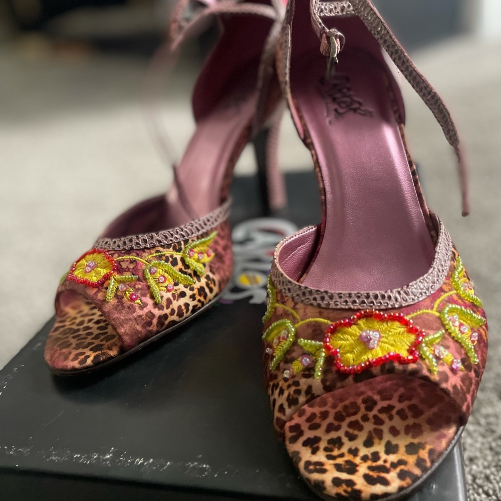 Carlos Santa Sandals
